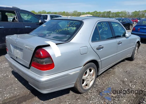 2000 Mercedes-Benz C 230 Kompressor из США, поврежденный, VIN WDBHA24G8YA842768